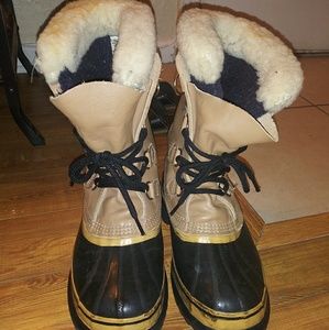 Sorel caribou boots